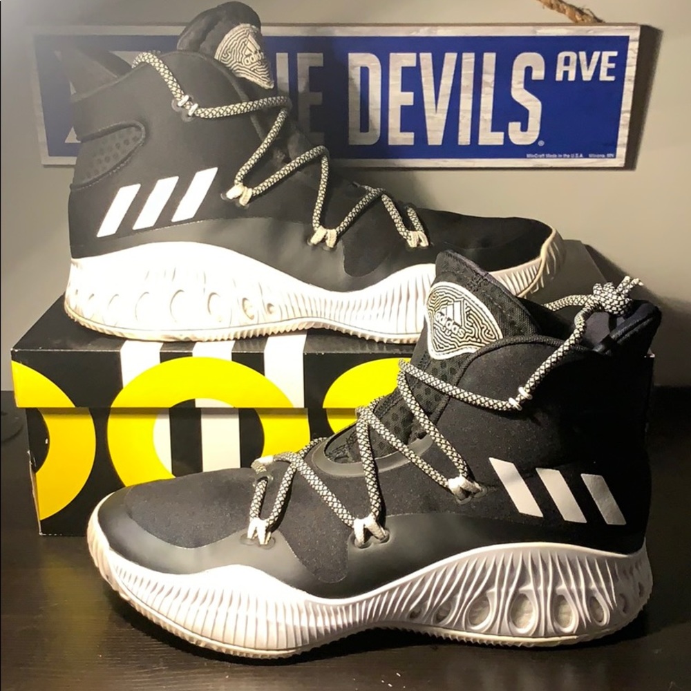 Adidas Crazy Explosive basketball shoes